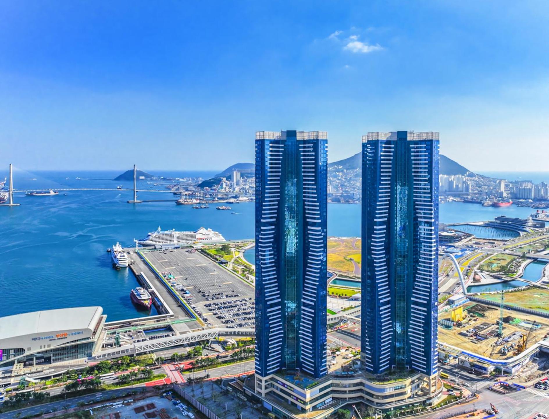 Brown Suites Busan Station Esterno foto