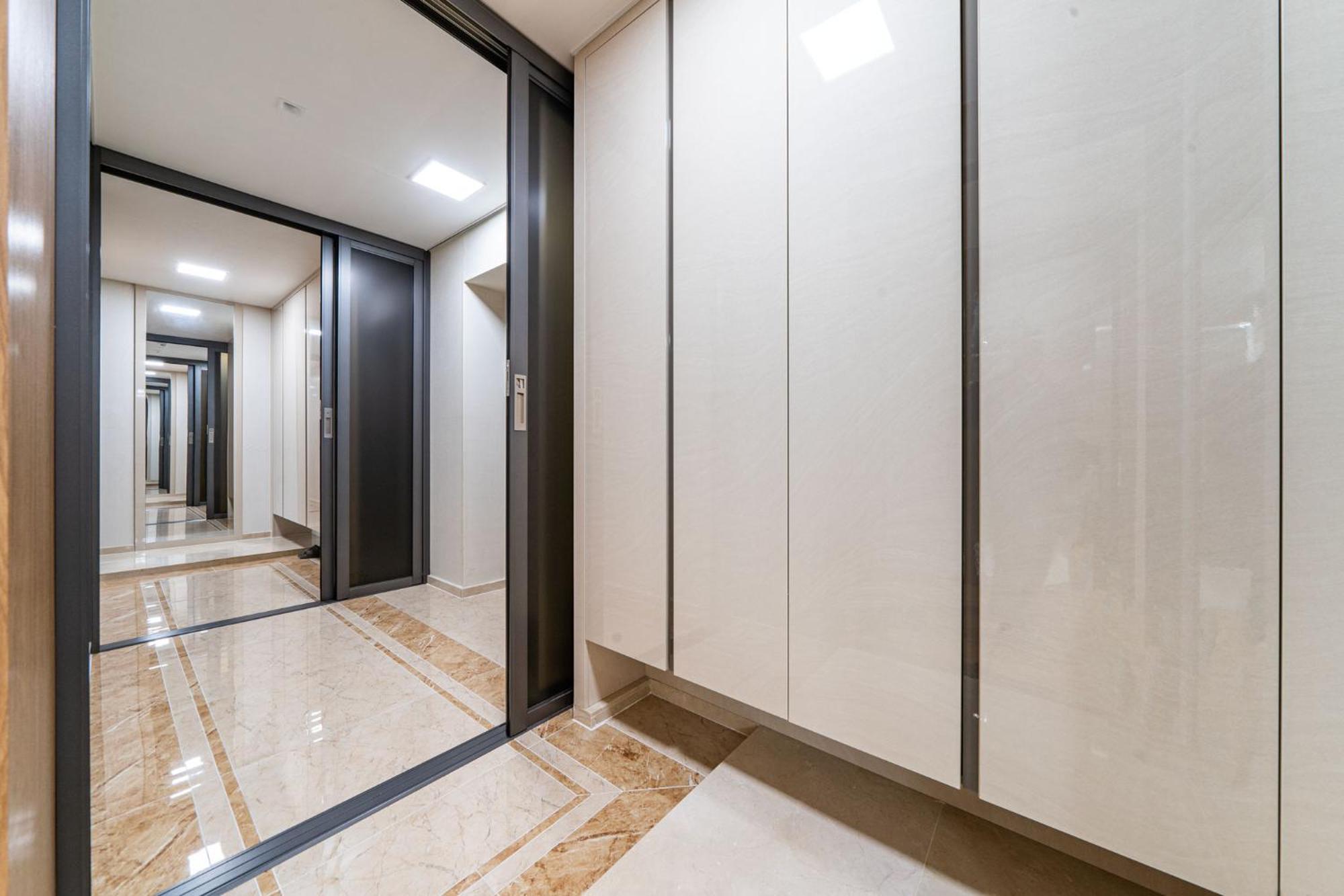 Brown Suites Busan Station Esterno foto